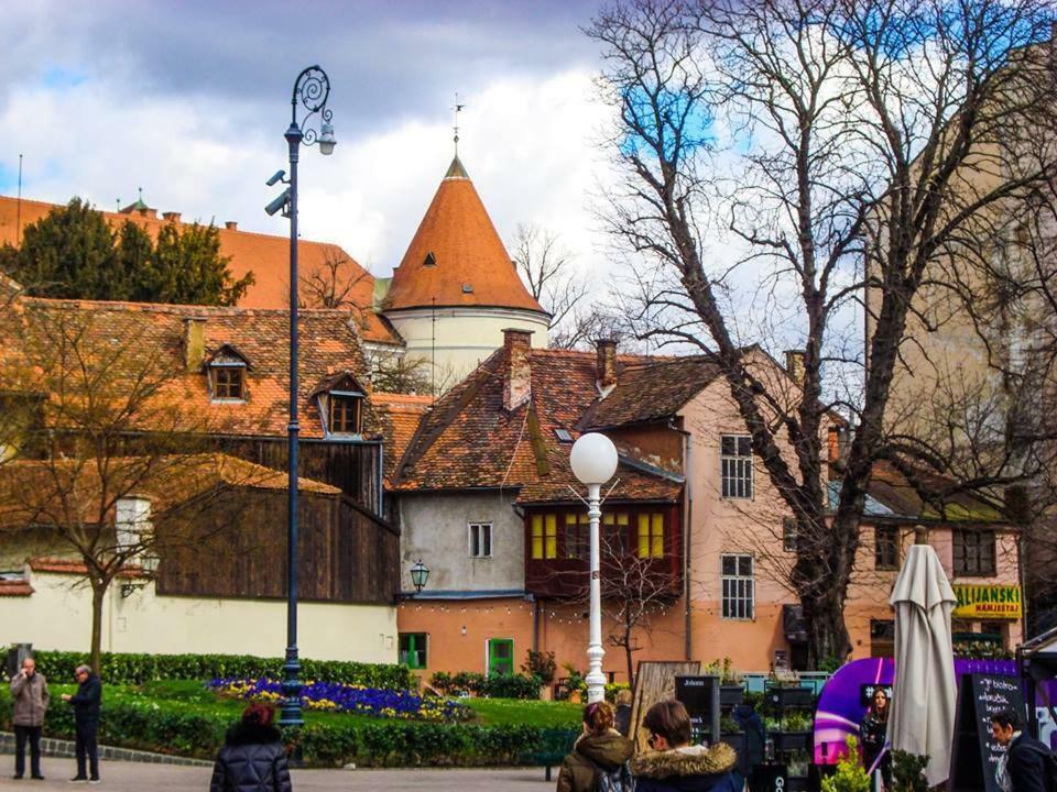 Apartment History Загреб Екстериор снимка
